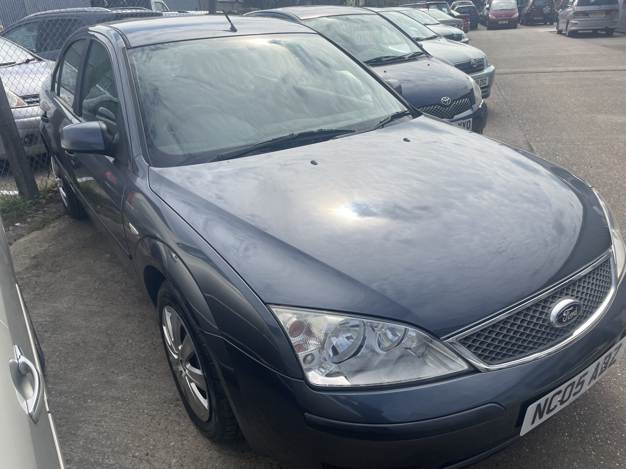 Ford Mondeo 2.0 LX Automatic - Airforce Auto Sales